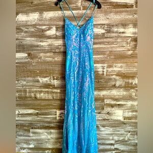 BRAND NEW Semi-Formal Sequined Dress, Light Blue, with Patterned Sequins, Size 2